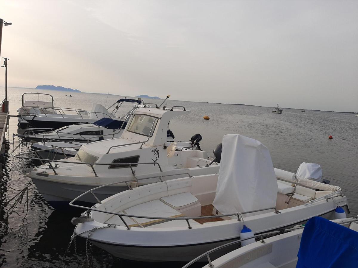 Casa Vacanza Resilienza Marsala Bagian luar foto